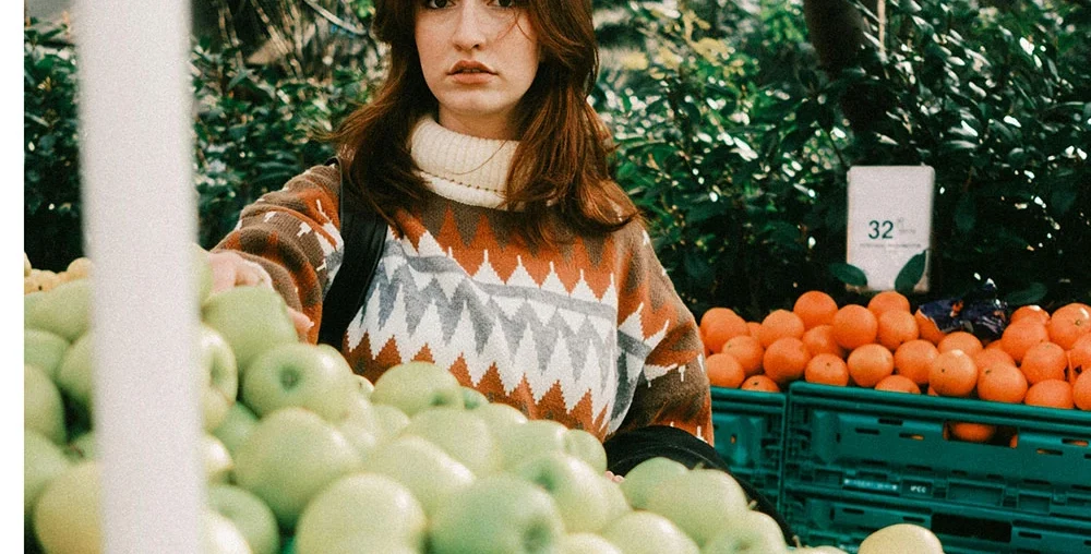 Organic farms avoid toxic inputs, improve soil health, grow clean, sustainable food that supports nature.